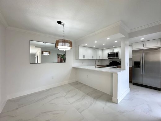 Townhouse in Davie, Broward County