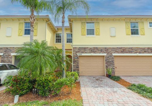 Townhouse - Stuart, Martin County