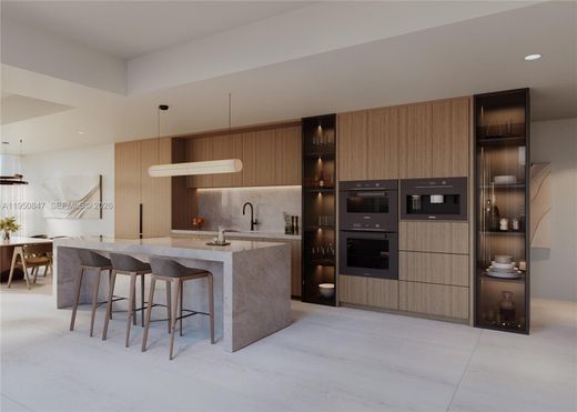 Wohnkomplexe in Bay Harbor Islands, Miami-Dade County