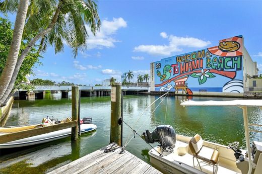 Complexes résidentiels à Miami Beach, Comté de Miami-Dade