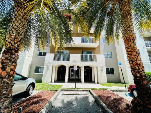 Wohnkomplexe in Cutler Bay, Miami-Dade County