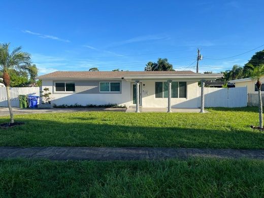 Villa in Pembroke Pines, Broward County