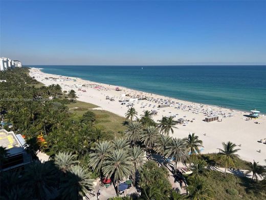 Residential complexes in Miami Beach, Miami-Dade