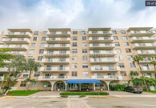 Komplex apartman North Bay Village, Miami-Dade County