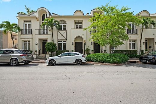 Townhouse in Coral Gables, Miami-Dade