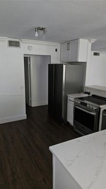 Complesso residenziale a Oakland Park, Broward County