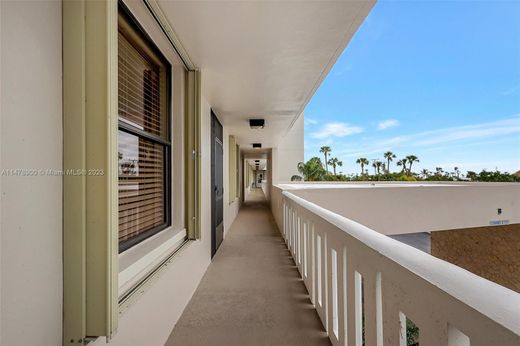 Appartementencomplex in Hutchinson Island South, Saint Lucie County