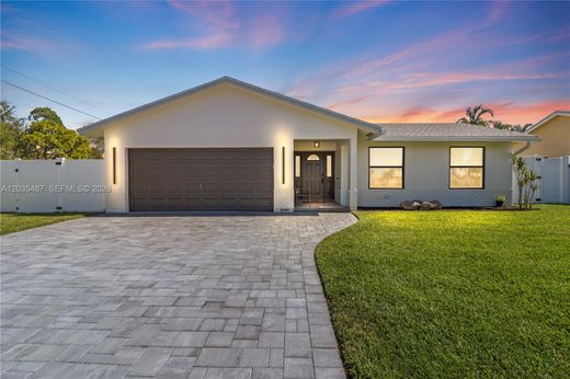 Villa in Deerfield Beach, Broward County