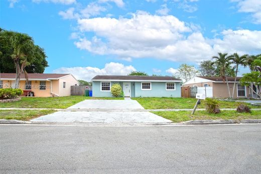Villa in Margate Estates, Broward County