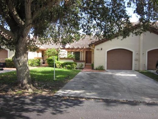 Townhouse in Miami, Miami-Dade