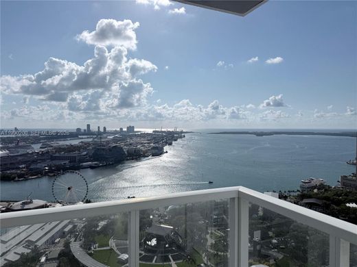 Residential complexes in Miami, Miami-Dade