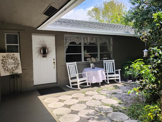 Villa in Loxahatchee Groves, Palm Beach