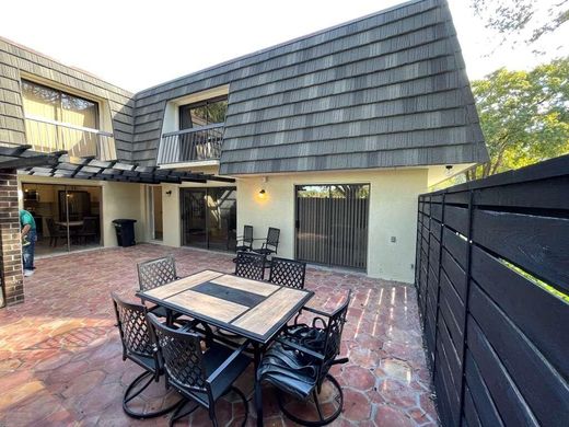 Townhouse in Palm Beach Gardens, Palm Beach