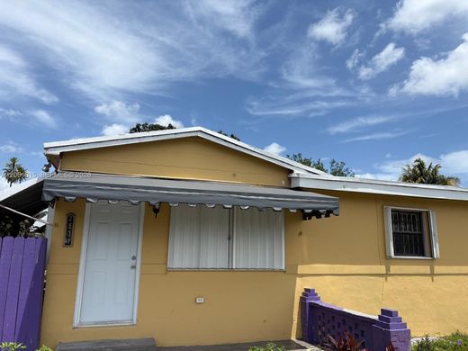 Villa Miami Heights Trailer Park, Miami-Dade County