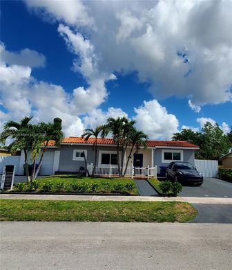 Villa a Miami Gardens, Miami-Dade County