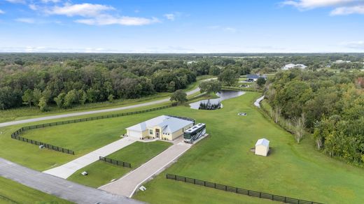 Villa Okeechobee, Okeechobee County