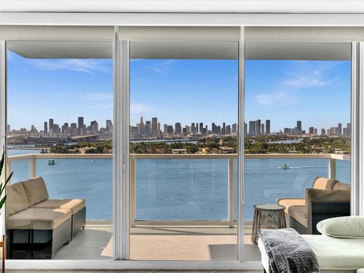 Komplex apartman Miami Beach, Miami-Dade County