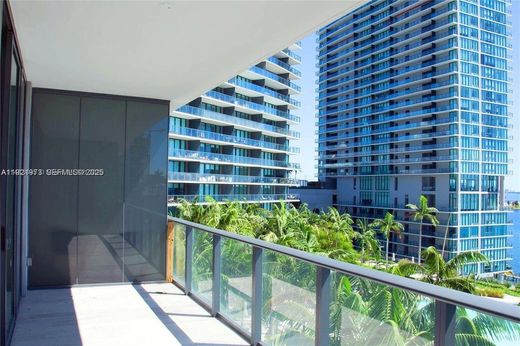 Complesso residenziale a Miami, Miami-Dade County