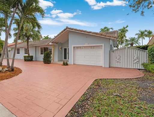 Villa in Miami Terrace Mobile Home, Miami-Dade