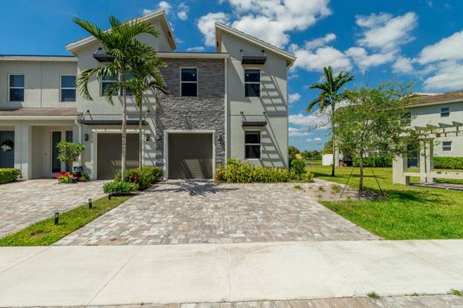 Townhouse in Lake Worth, Palm Beach