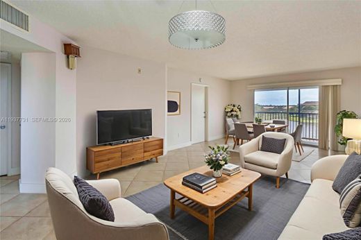 مجمع شقق ﻓﻲ Pembroke Pines, Broward County