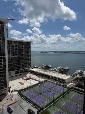 Residential complexes in Miami, Miami-Dade