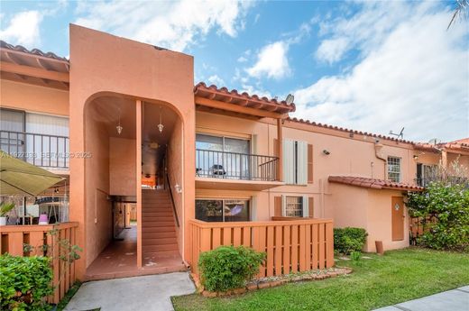 مجمع شقق ﻓﻲ Miami Lakes, Miami-Dade County