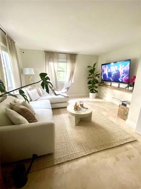 Residential complexes in Miami, Miami-Dade