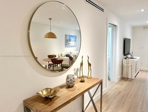 Residential complexes in Naples, Collier County