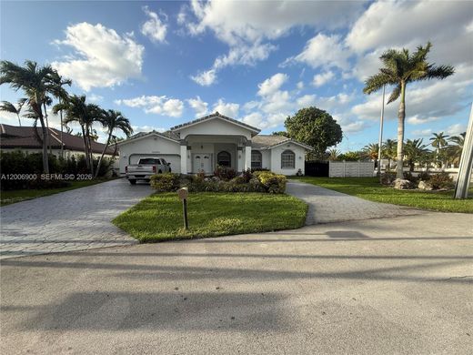Villa in Miami, Miami-Dade County