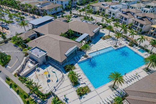 Komplex apartman Doral, Miami-Dade County