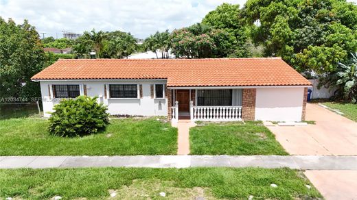 Villa in Miami Heights Trailer Park, Miami-Dade