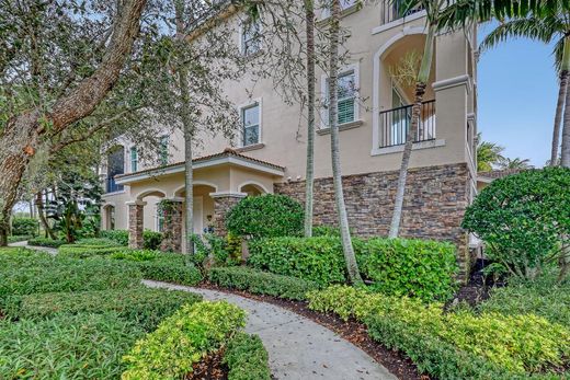 Residential complexes in North Palm Beach, Palm Beach