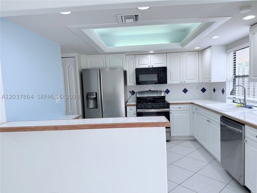 Townhouse in Miami, Miami-Dade