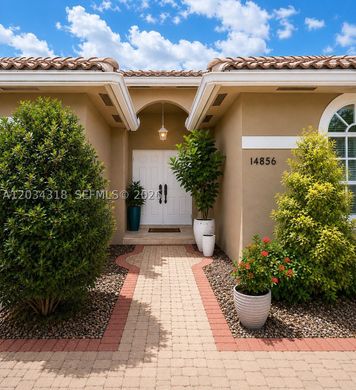 Villa in Miami, Miami-Dade