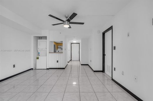 Residential complexes in Miami, Miami-Dade