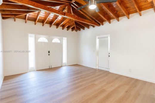 Villa - Coral Gables, Miami-Dade County
