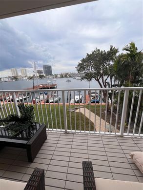 Complexos residenciais - Hallandale Beach, Broward County
