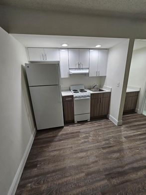 Residential complexes in Hialeah, Miami-Dade