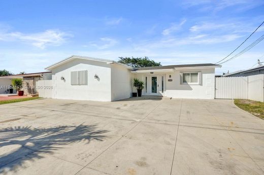 Villa in Miramar, Broward County