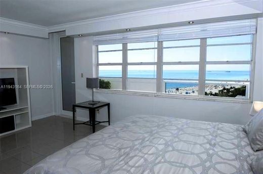 Complesso residenziale a Miami Beach, Miami-Dade County