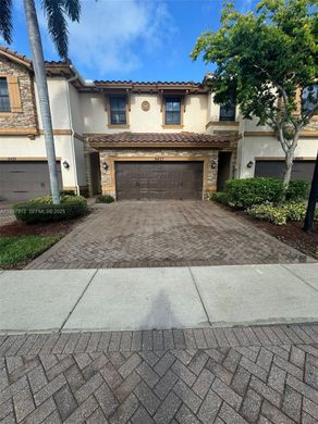 Townhouse in Parkland, Broward County
