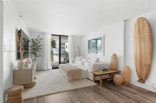 Kamienica w Miami Beach, Miami-Dade County