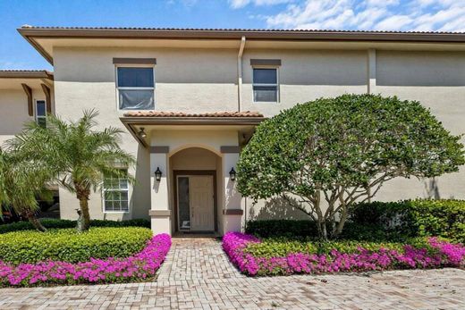 Residential complexes in West Palm Beach, Palm Beach