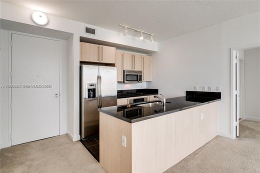 Complesso residenziale a Miami, Miami-Dade County