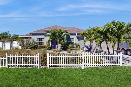 Villa Port Saint Lucie, Saint Lucie County