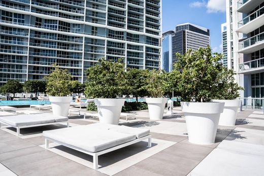 Residential complexes in Miami, Miami-Dade