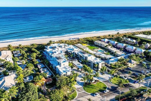 Residential complexes in Delray Beach, Palm Beach