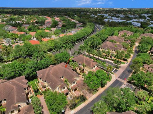 Residential complexes in Weston, Broward County