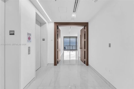 Complesso residenziale a Miami, Miami-Dade County